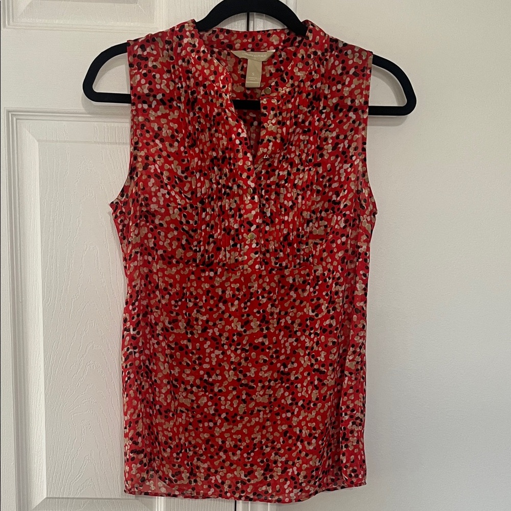 Banana Republic Red Patterned Sleeveless Blouse